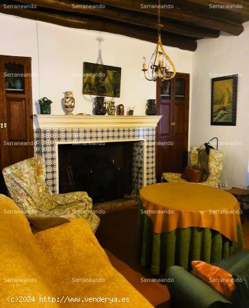 CASA DE PUEBLO EN VENTA EN LOS ROMEROS. JABUGO (HUELVA) ESPAÑA. - Jabugo