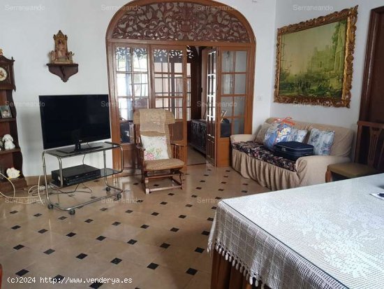 CASA DE PUEBLO EN VENTA EN ARACENA (HUELVA) ESPAÑA. - Aracena