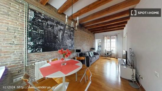 Apartamento entero de 2 dormitorios en Barcelona. - BARCELONA