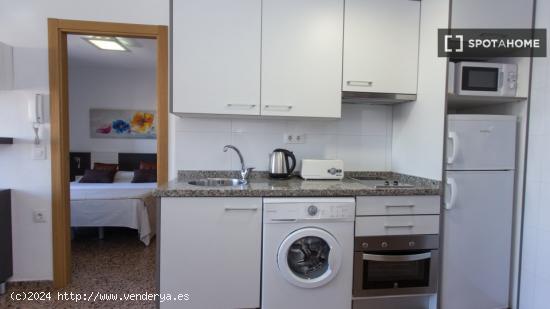 Apartamento entero de 1 dormitorio en València - VALENCIA