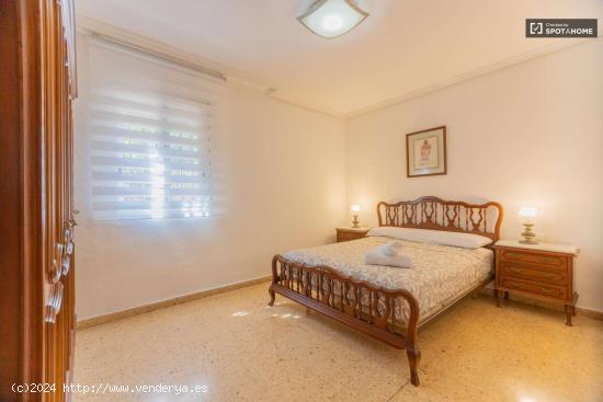 Piso de 3 habitaciones en alquiler en Valencia - VALENCIA