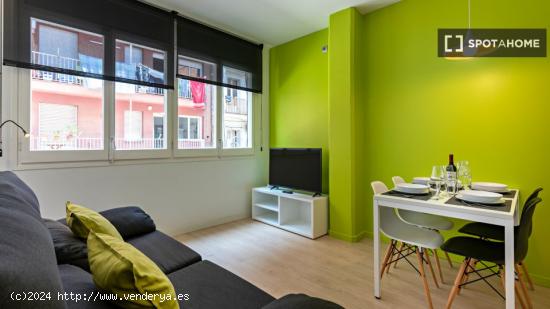 Apartamento entero de 1 dormitorio en Barcelona - BARCELONA