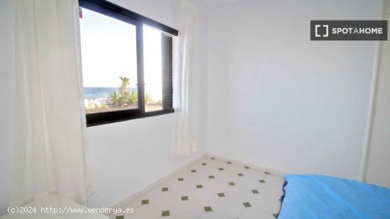 Apartamento de 2 dormitorios en alquiler en Puerto Del Carmen - LAS PALMAS