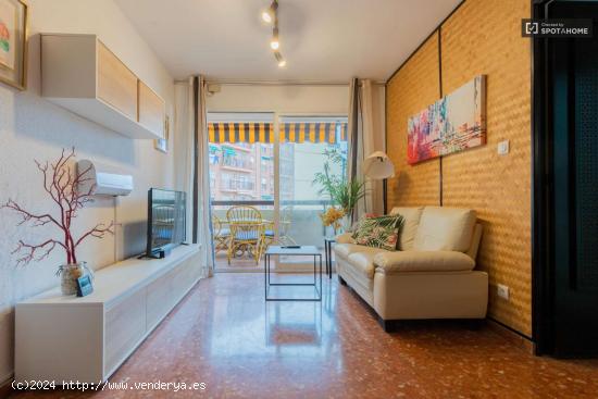  Apartamento de 2 dormitorios en alquiler en Patraix - VALENCIA 