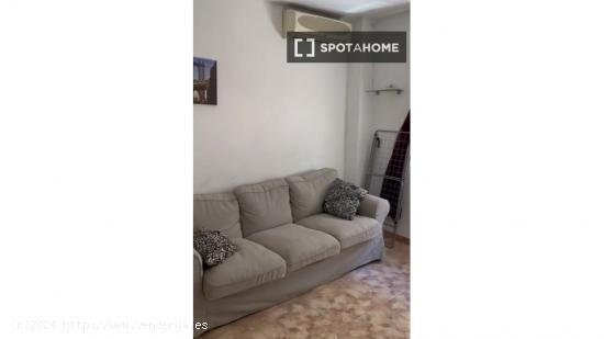 Habitación en piso compartido en Zaragoza - ZARAGOZA