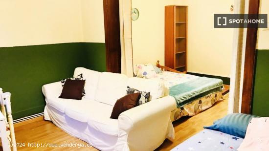 Dormitorio de matrimonio en Santiago de Vigo - PONTEVEDRA