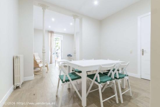  Piso de 3 habitaciones en alquiler en Argüelles - MADRID 