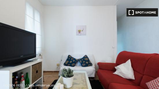 Hermosas habitaciones en apartamento de 3 dormitorios para alquilar en Moncloa, Madrid - MADRID