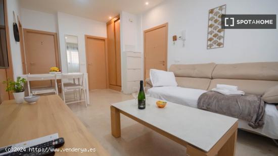 Apartamento de 2 dormitorios en alquiler en Tetuán - MADRID