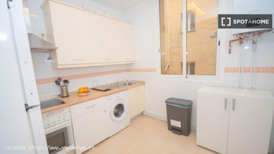 Apartamento de 3 dormitorios en alquiler en Chueca - MADRID