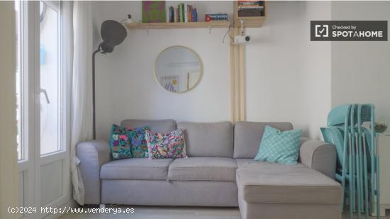 Apartamento de 2 dormitorios en alquiler en Madrid - MADRID