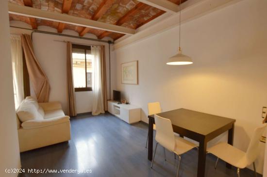  Amplio estudio en Gràcia, Barcelona - BARCELONA 