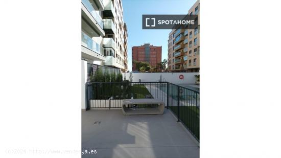 Apartamento completo de 3 dormitorios en Málaga - MALAGA