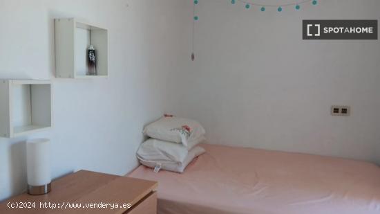 Apartamento de 2 dormitorios en alquiler en Los Caideros - LAS PALMAS