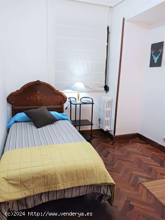 Habitación en piso compartido en Donostia - GUIPUZCOA