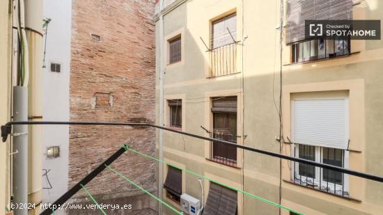 Apartamento de 2 dormitorios en alquiler en Barri Gòtic - BARCELONA