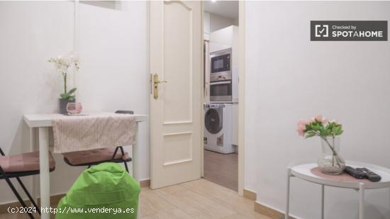 Apartamento de 1 dormitorio en alquiler en Madrid - MADRID