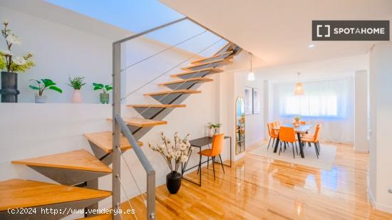 Apartamento de 4 dormitorios en alquiler en madrid. - MADRID