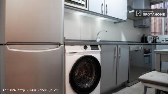 Apartamento de 2 dormitorios en alquiler en Barrio De Las Letras - MADRID