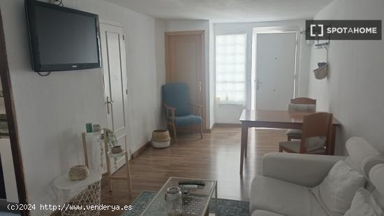 Apartamento de 1 dormitorio en alquiler en Sevilla - SEVILLA