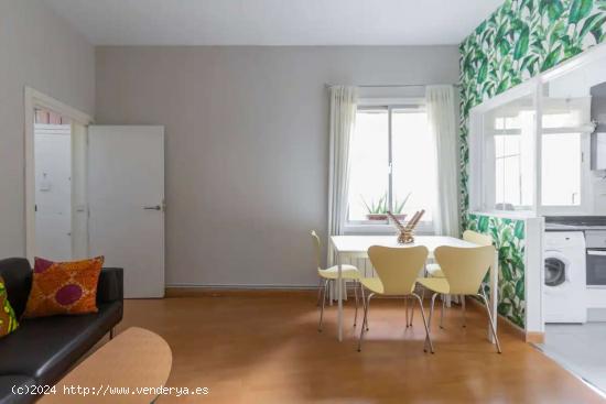  Apartamento de 3 habitaciones en alquiler en Madrid - MADRID 