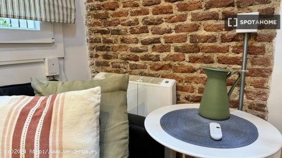 Apartamento en alquiler en Bellas Vistas - MADRID