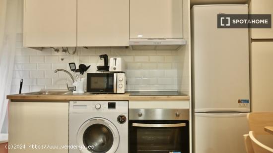 Apartamento tipo estudio en alquiler en San Diego, Madrid - MADRID