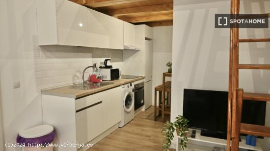 Apartamento tipo estudio en alquiler en San Diego, Madrid - MADRID