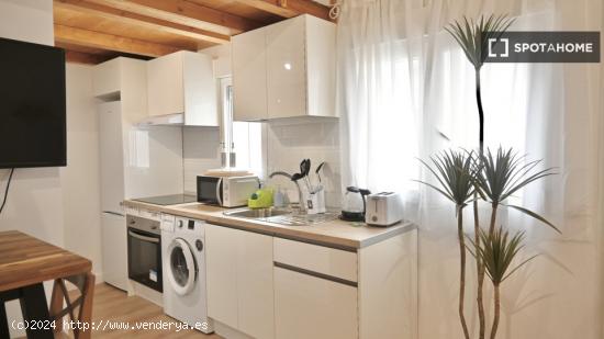 Apartamento tipo estudio en alquiler en San Diego, Madrid - MADRID