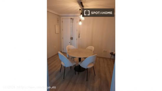 Apartamento de 3 dormitorios en alquiler en Chueca - MADRID