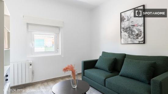 Apartamento entero de 2 dormitorios en Getafe. - MADRID