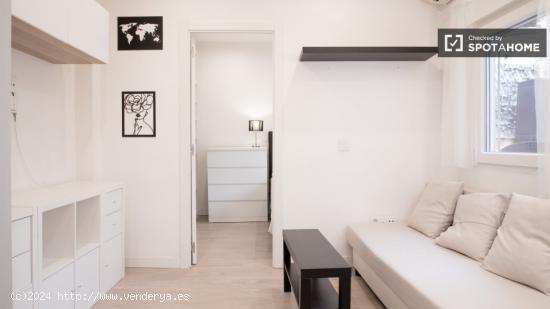 Piso en alquiler de 1 dormitorio en Cuatro Caminos - MADRID