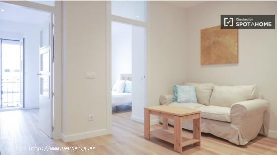 Se alquila apartamento de 2 dormitorios en San Isidro - MADRID