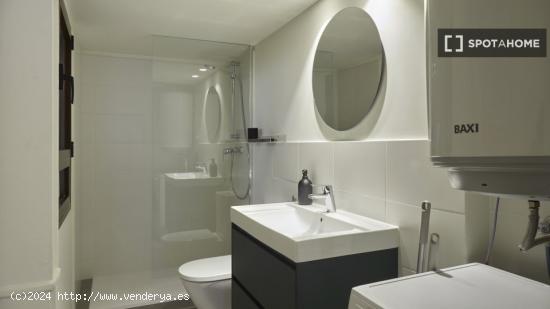 Apartamento entero de 1 dormitorio en Barcelona - BARCELONA