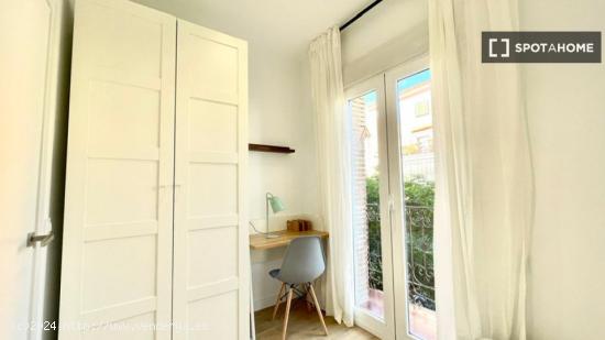 Habitación con balcón en alquiler en Coliving en Tetuán - MADRID