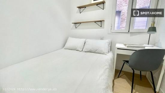 Se alquila habitación en un Coliving en Tetuán - MADRID