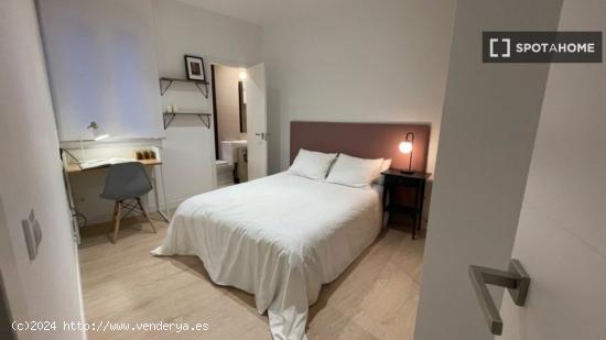 Se alquila habitación en un Coliving en Tetuán - MADRID