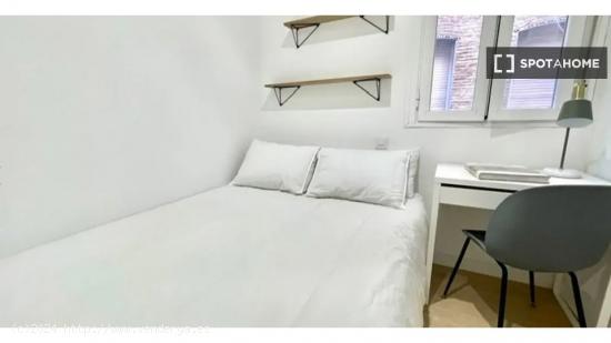 Se alquila habitación en un Coliving en Tetuán - MADRID