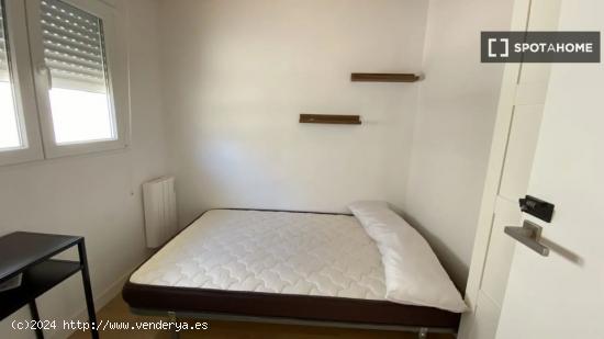 Se alquila habitación en un Coliving en Tetuán - MADRID