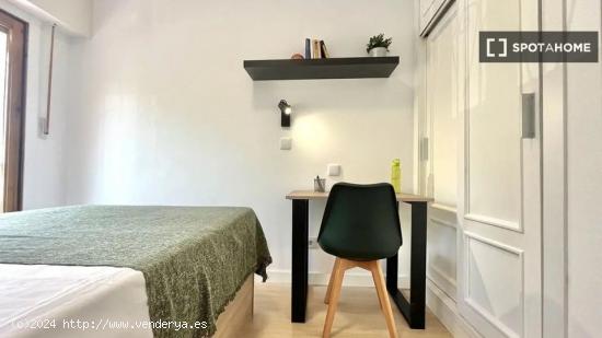 Se alquila habitación en un Coliving en Carabanchel - MADRID