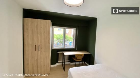 Se alquila habitación en un Coliving en Carabanchel - MADRID