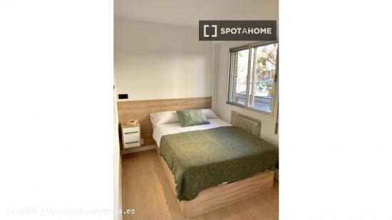 Se alquila habitación en un Coliving en Carabanchel - MADRID