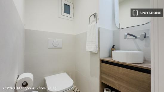 Apartamento entero de 3 habitaciones en Barcelona. - BARCELONA