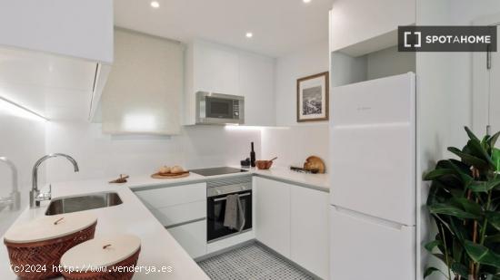 Apartamento de 2 dormitorios en alquiler en Barcelona - BARCELONA