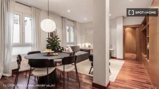 Apartamento de 3 dormitorios en alquiler en Salamanca - MADRID