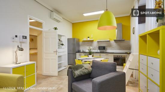 Apartamento de 2 dormitorios en alquiler en Madrid - MADRID