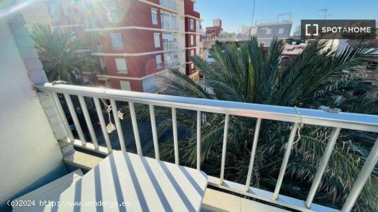 Apartamento de 2 habitaciones en alquiler en València - VALENCIA