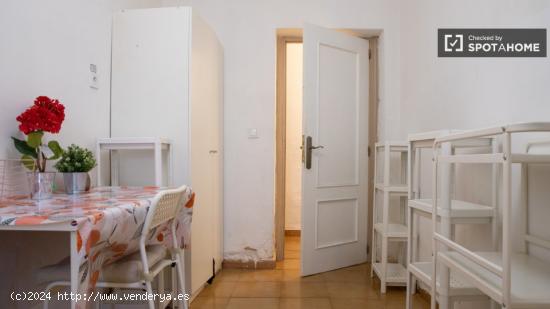 Apartamento de 2 dormitorios en alquiler en Carabanchel, Madrid - MADRID