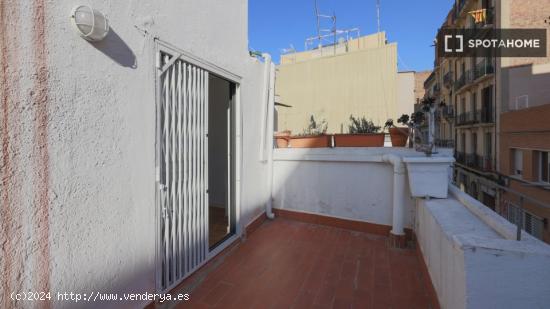 Apartamento entero de 2 dormitorios en Barcelona. - BARCELONA