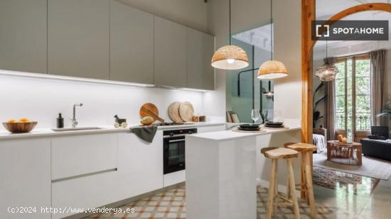 Apartamento de 2 dormitorios en alquiler en Barcelona - BARCELONA